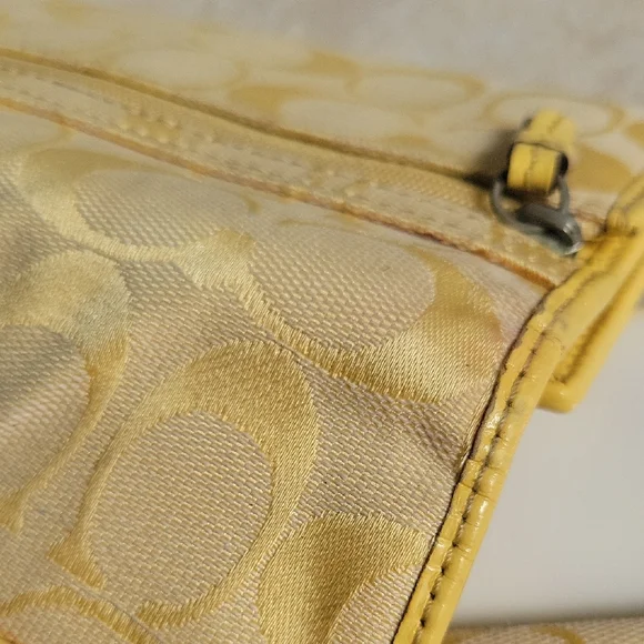 Coach Signature Yellow Women's Wallet With Check Book - Picture 5 of 6